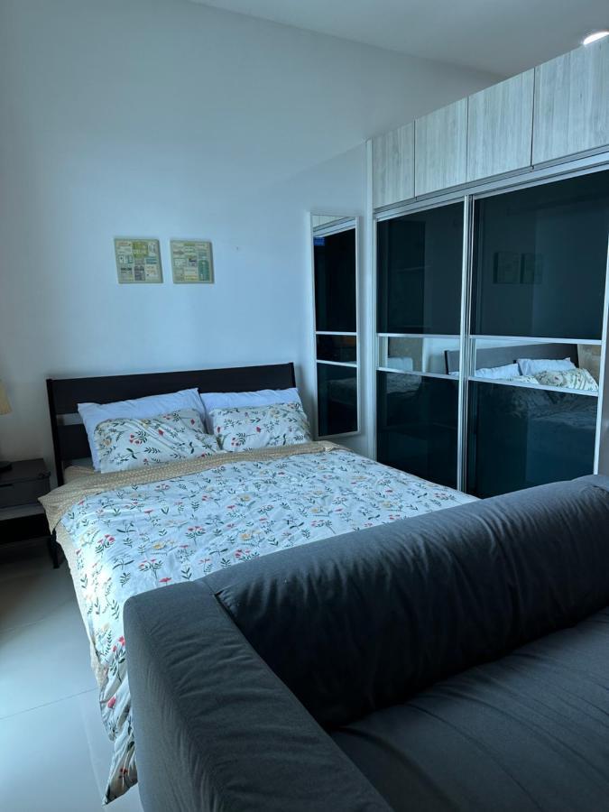 Hideaway At Cybersquare Lägenhet Cyberjaya Exteriör bild