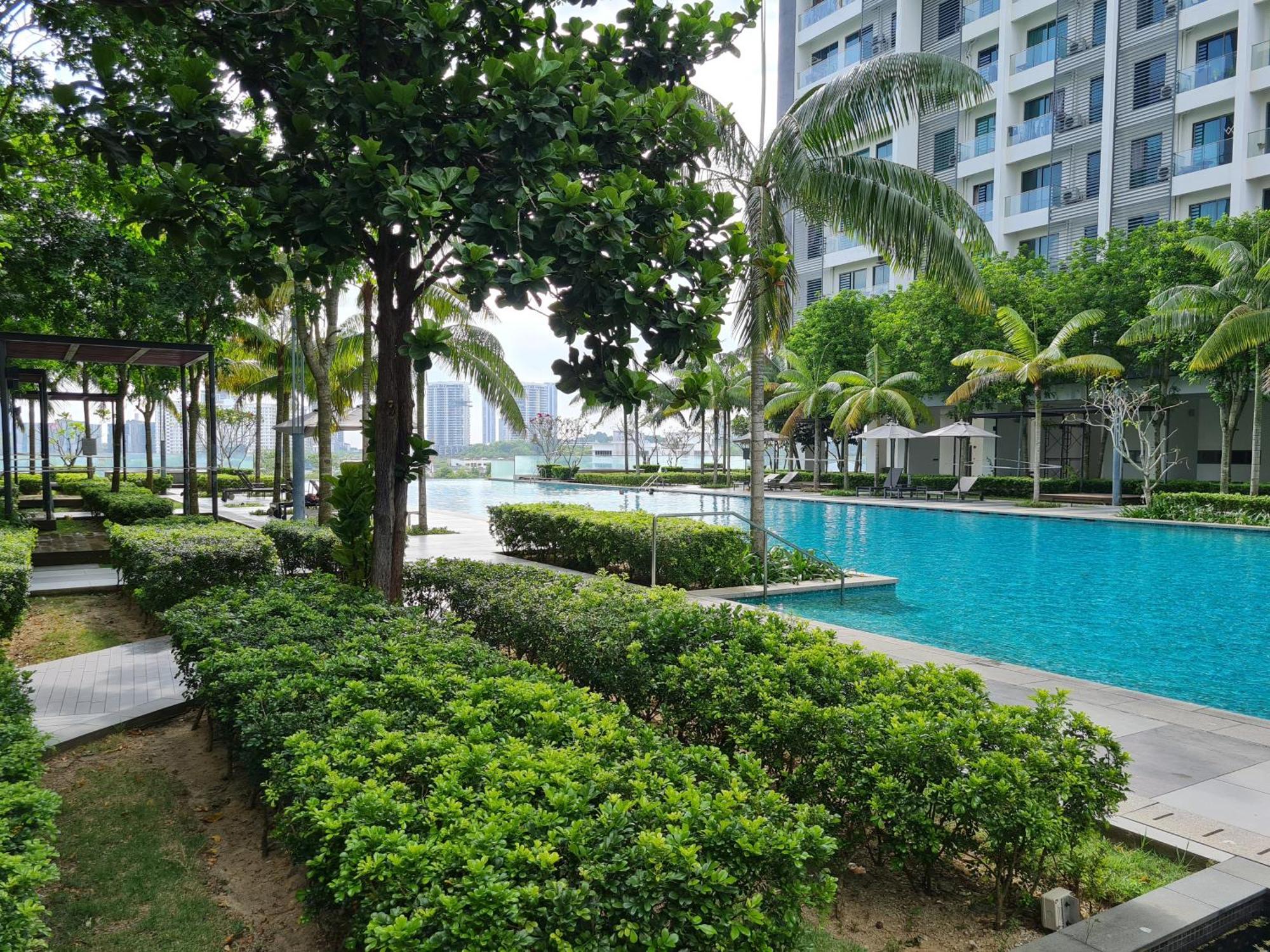 Hideaway At Cybersquare Lägenhet Cyberjaya Exteriör bild